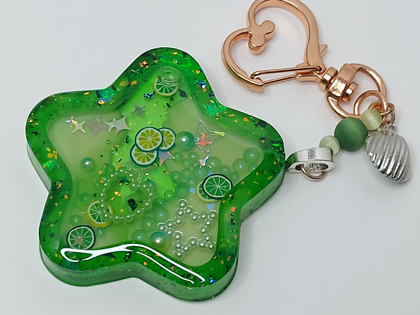 Shaker charm keychain