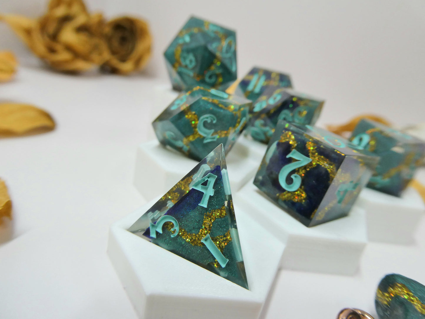 Rich Veins 7 Pc. Set