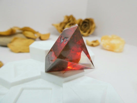 Bloodthirst Large Gem d6