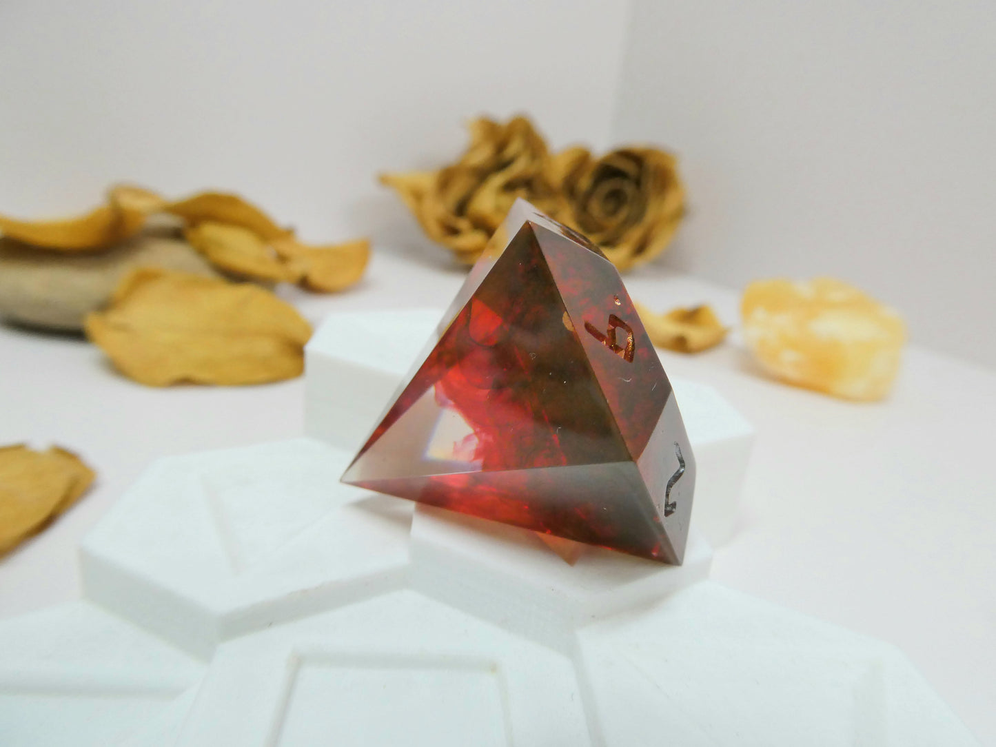 Bloodthirst Large Gem d6