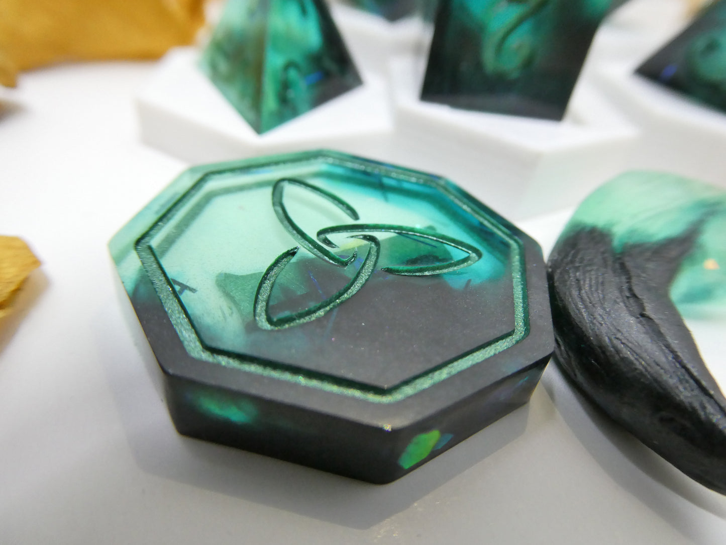 Thalassophobia 8 Pc. Set