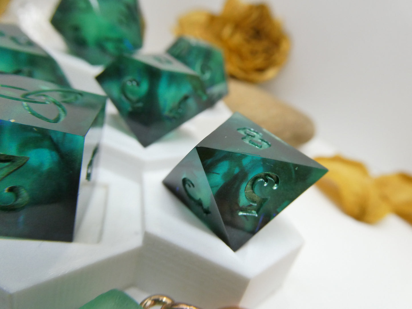 Thalassophobia 8 Pc. Set